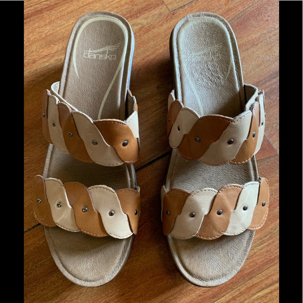 🆕❤️Dansko Sandals